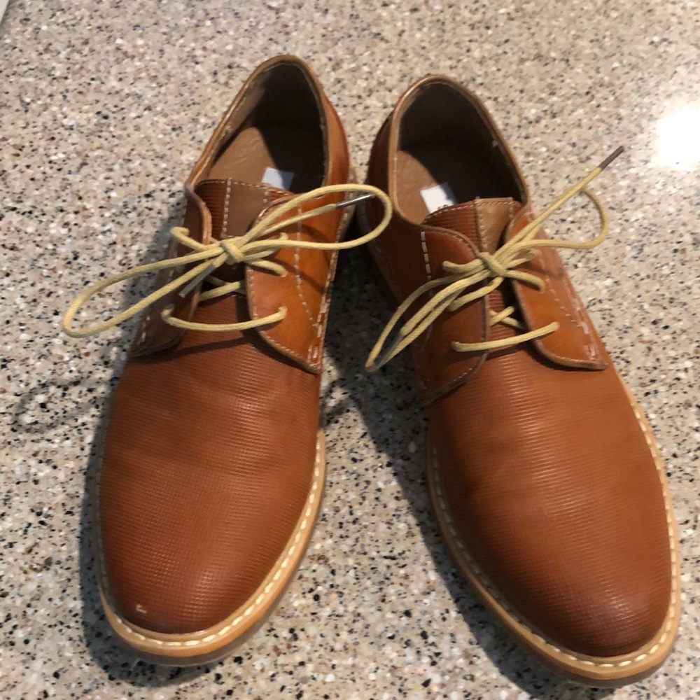 Men’s Steve Madden dress shoes Size 7